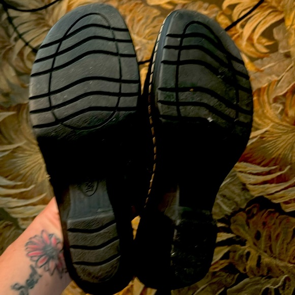 “BJORNDAL” studded slip proof clogs . Super cute for medical field - Picture 6 of 6